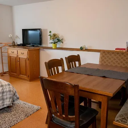 Lejlighed Yn E Homeie Baar (Rhineland-Palatinate)