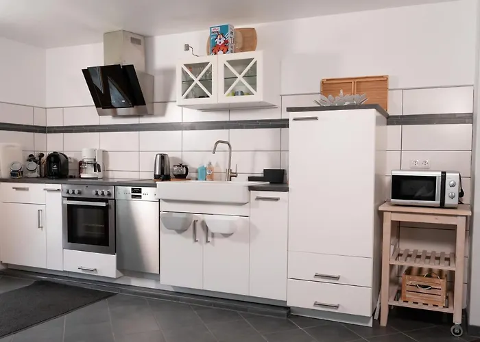 Yn E Homeie דירה